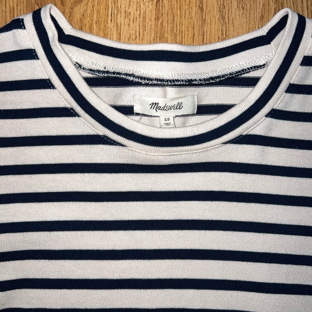 Madewell Long Sleeve - Picture 2 of 4